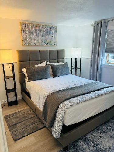 Ένα ή περισσότερα κρεβάτια σε δωμάτιο στο North Star Place Apt 4, 2 bed 2 bath