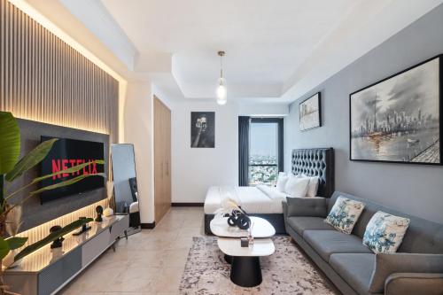 Modern Studio Lake View JLT Near Marina & Metro