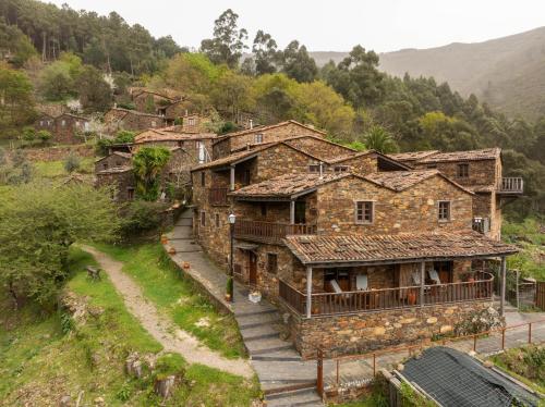 an old house in a village in the mountains at Cerdeira - Home for Creativity in Lousã