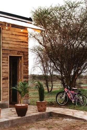 Montar en bicicleta en Kilimanjaro view cabin-Amboseli o alrededores