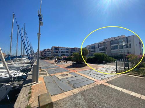 A 70 metres de la plage, etage 1