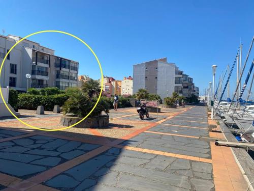 A 70 metres de la plage, etage 1