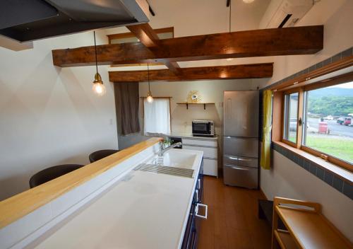 Dapur atau dapur kecil di 渚泊 RENAClDO 浜や