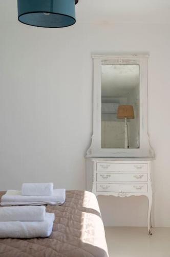 Aegean Breeze Escape