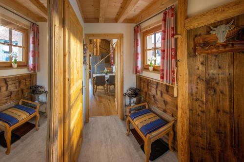 Voodi või voodid majutusasutuse 4-Sterne Tiny House als Rückzugsort für Naturliebhaber im Oberallgäu toas