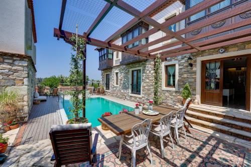 Bazén v ubytování Akanthus Hotel Ephesus nebo v jeho okolí