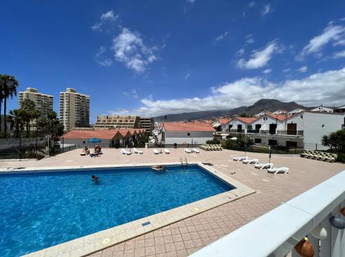 Patio Canario * Beach Escape / 2 rooms, 2 terraces & pool
