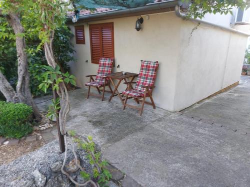 Gallery image of Apartmani Bugenvilija in Brbinj