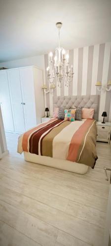 Luminoso Apartamento de Diseño en Paseo Imperial