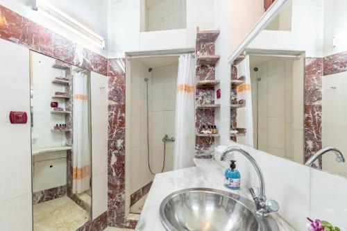 Koupelna v ubytování Paco's Resort Family Villa 10