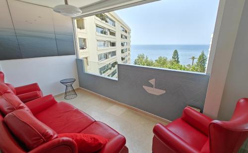 Marbella Centre Beachfront & Pool