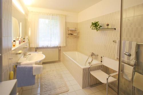 Koupelna v ubytování Ferienhaus Glücksfall