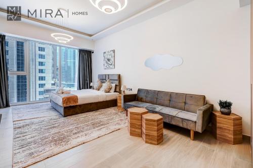Mira Holiday Homes - Fully Furnished Studio in JLT
