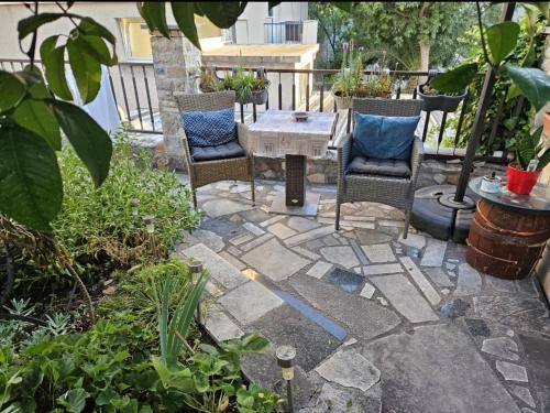 Jardín al aire libre en Studio apartman Bačvice