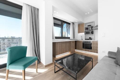 Penthouse Level 8, Nilie Hospitality MGMT