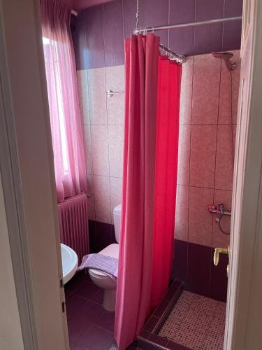 Koupelna v ubytování Nirvana Hotel