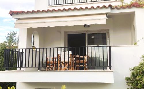 Gallery image of Geoponika apartments 1-2 in Nea Kalikratia