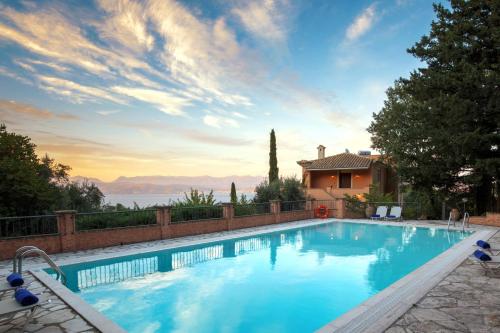 Villa Kalliopi by Villa Plus