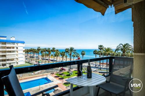 ViVi Homes - Octopussy - Pool, Balcony & Sea View