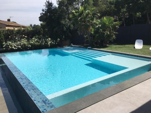 Kolam renang di atau dekat dengan Villa L'hippocampe