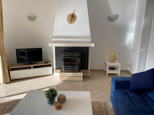 Alto Club Apartments