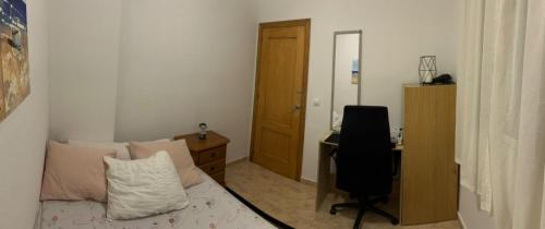 Apartamento compartido - SOLO EL DORMITORIO ES PRIVADO photo 7
