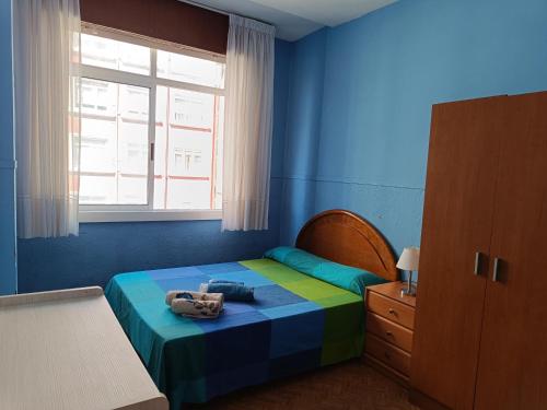 Kép Piso muy antiguo, alquilado a estudiantes en el curso szállásáról A Coruñában a galériában