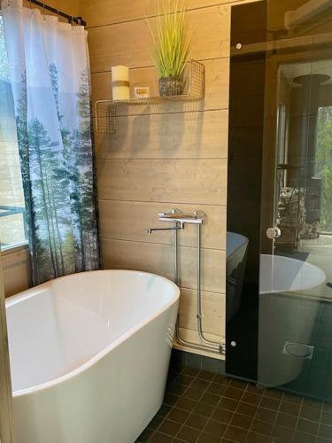 Ένα μπάνιο στο WALD Villas - Aavasaksa, Lapland