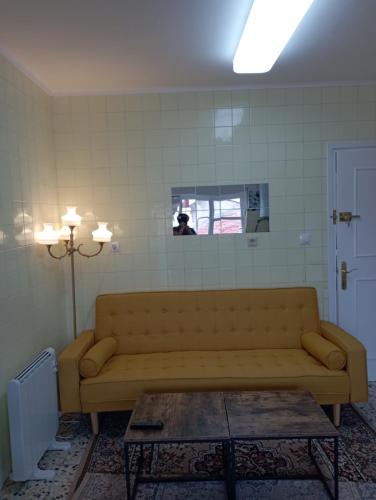 Apartamento completo 1 Dormitorio Céntrico, Soleado, cerca de la playa