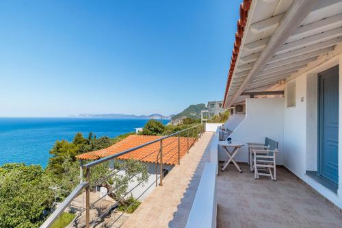 Sea View Studios