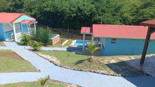 Piscina en o cerca de Villa charmante à Sainte-Anne avec piscine privée 20 m²...