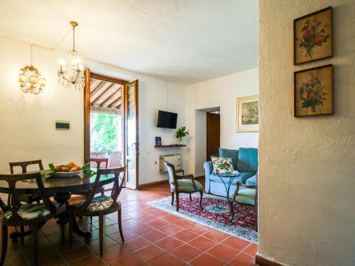 Ruang duduk di Agriturismo Boschi di Montecalvi