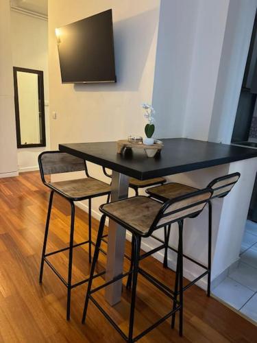 Charmant Appartement au Moulin Rouge