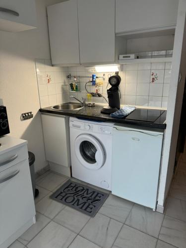 Studio cabine 50m port et plage