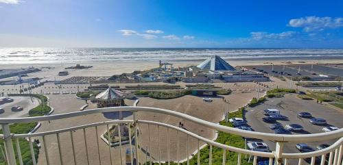 Touquet apartment facing the sea