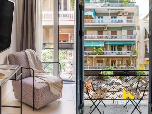 Kalypso Athens Gem - Elegance in Vibrant Pagrati