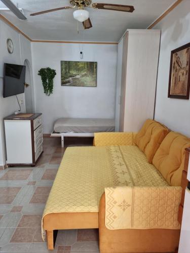 Nice studio,10 min to Del Cura beach with swim.pool