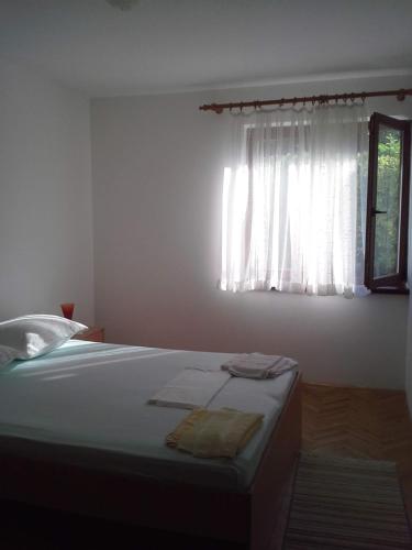 Posteľ alebo postele v izbe v ubytovaní Apartman Pavla