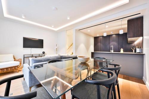 GuestReady - Top Floor Chic Camden Flat photo 27