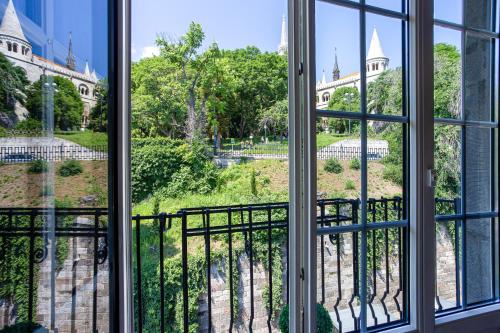 Serpentine Apartments at Buda Castle 1011 Budapest, Hunyadi János út 23 kép - 3