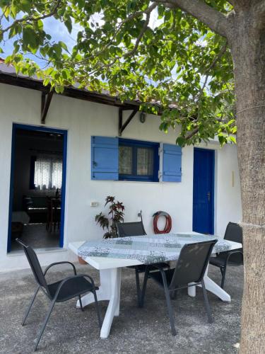 Spilia House Skopelos