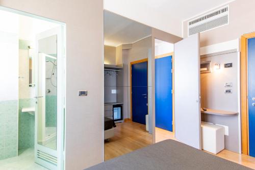 Un baño de Hotel Baltic Riccione-Fronte Mare