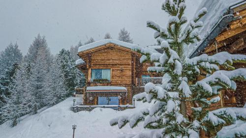 Le Chalet Suite Livigno durante el invierno