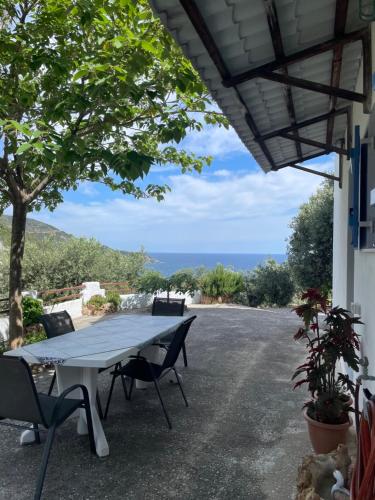 Spilia House Skopelos