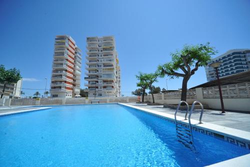 Kolam renang di atau dekat dengan Apartamentos Estoril I - II Orangecosta