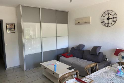 Photo de la galerie de l'établissement Apartment with garden by the sea, à Arcachon