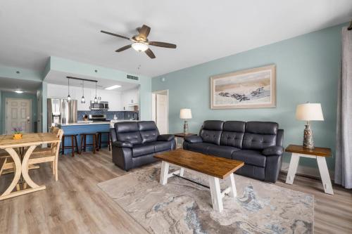 Coast is Clear at Laketown Wharf #1225 by Nautical Properties photo 10