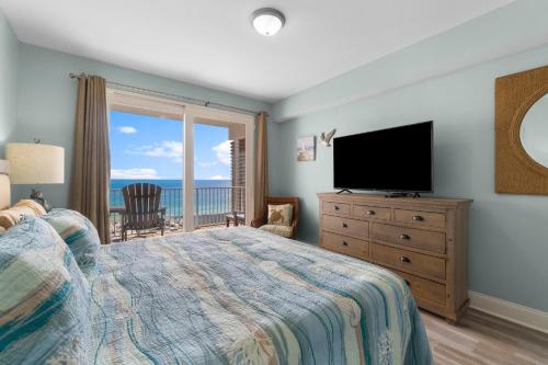 Coast is Clear at Laketown Wharf #1225 by Nautical Properties photo 16