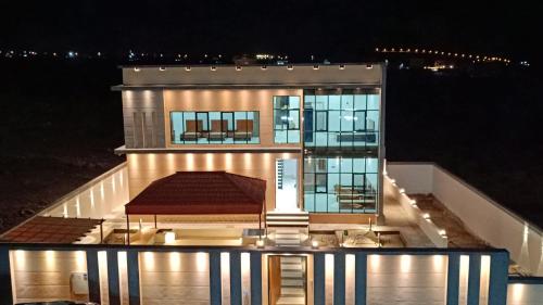 Fotografie z fotogalerie ubytování رونق الجبل v destinaci Qurayyah