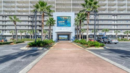 Coast is Clear at Laketown Wharf #1225 by Nautical Properties photo 32